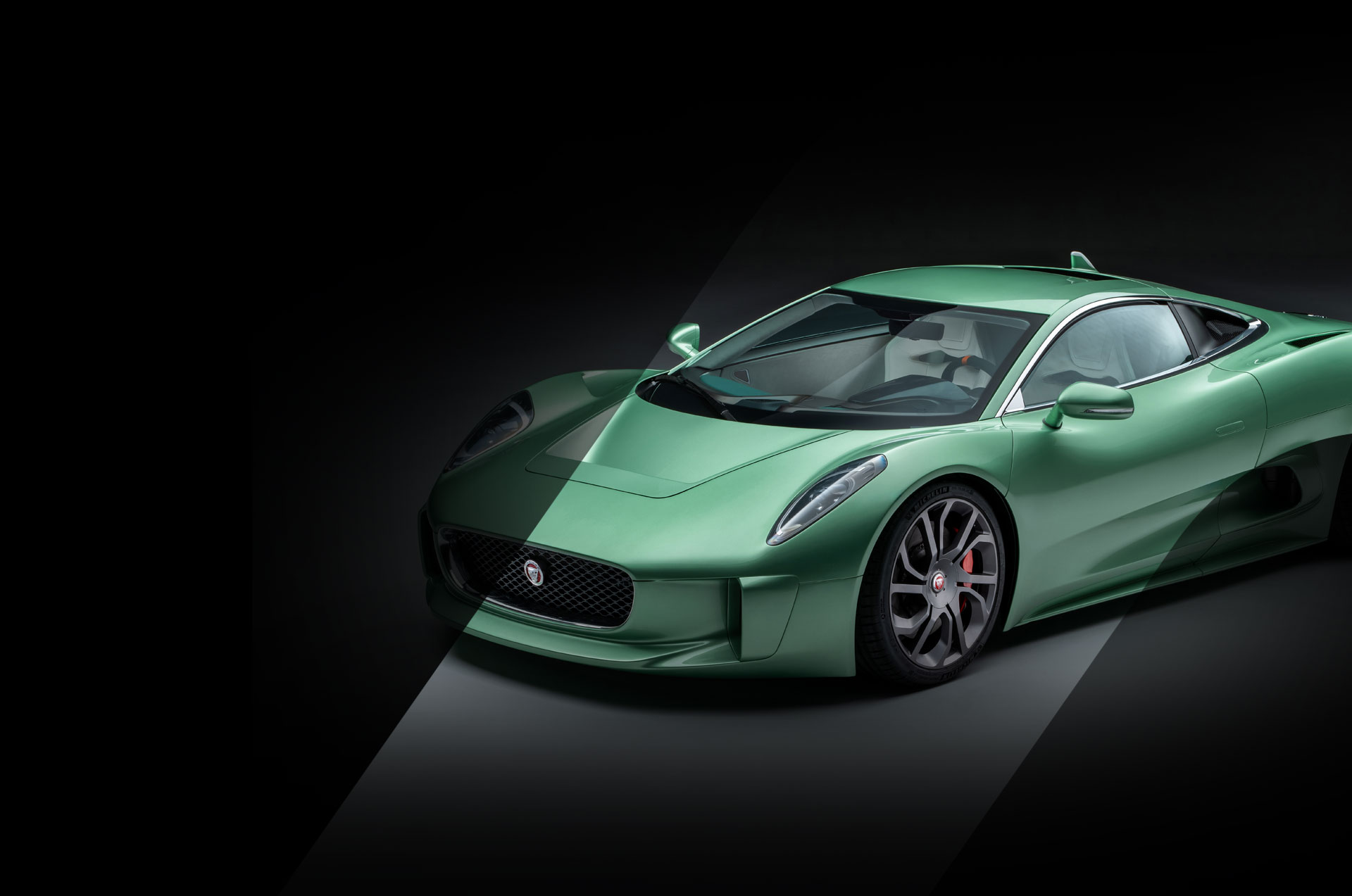 Hero car